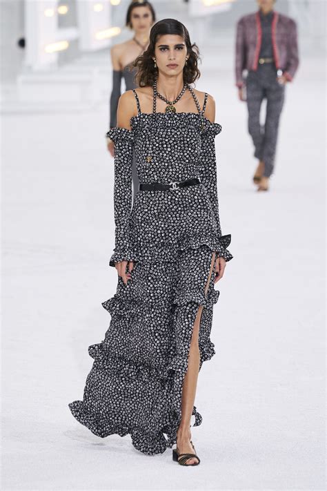 chanel 2021 beauty|Chanel spring 2021 dresses.